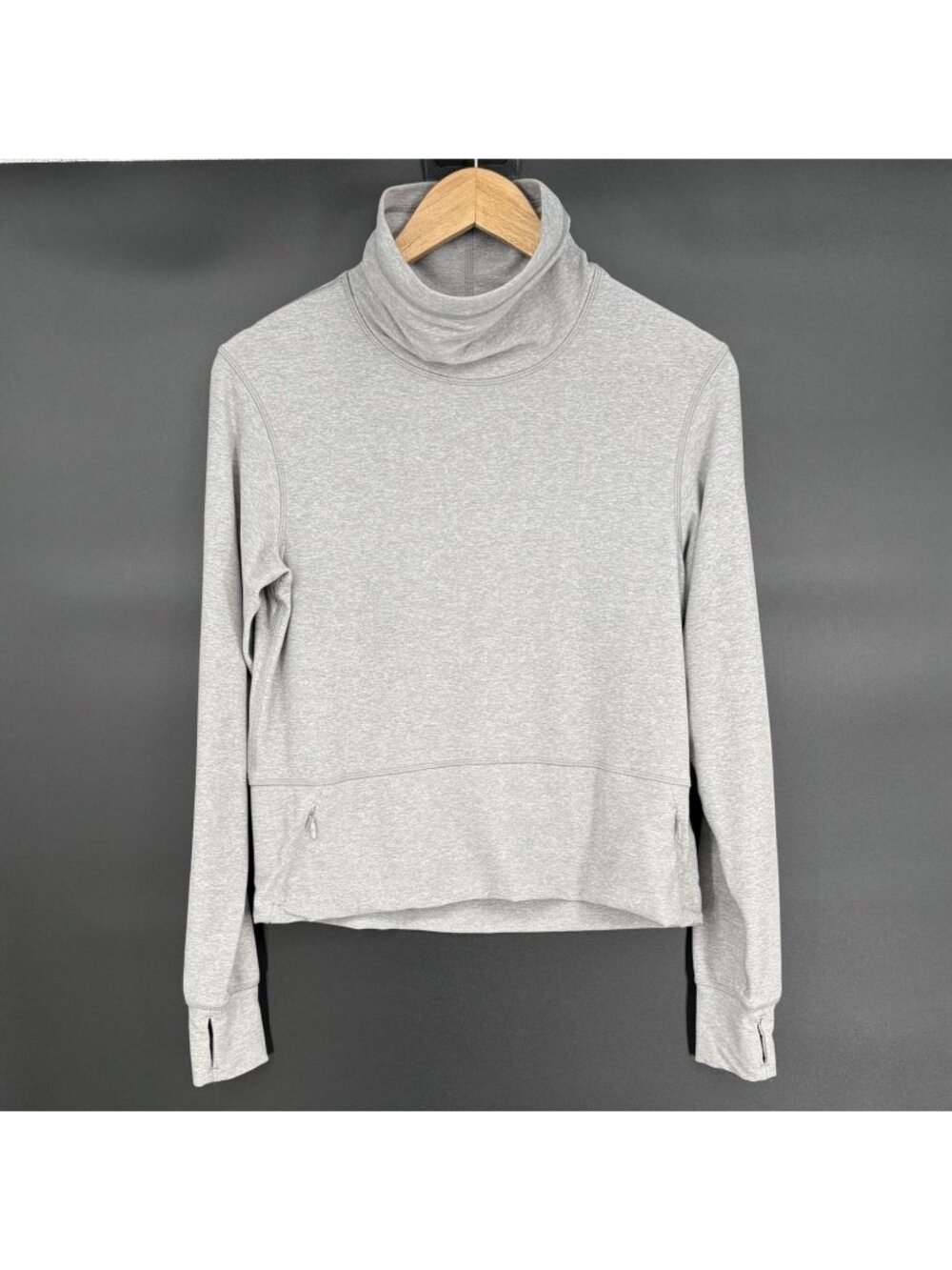 Lululemon Women's Ready to Rulu Pullover Size 2 Gray Athleisure Activewear